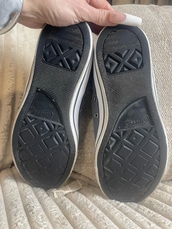 Converse Gray and Black Low-Top Canvas Sneakers - Picture 6 of 12